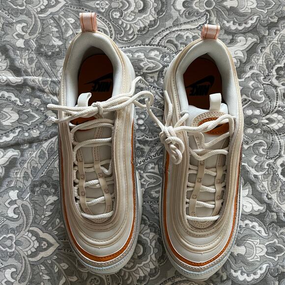 Nike Women's Air Max 97 Phantom/Sanddrift/Light Curry NEW - Picture 3 of 11